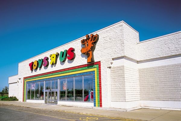 The Ultimate Toy Store: Remembering Toys R Us in the 90s